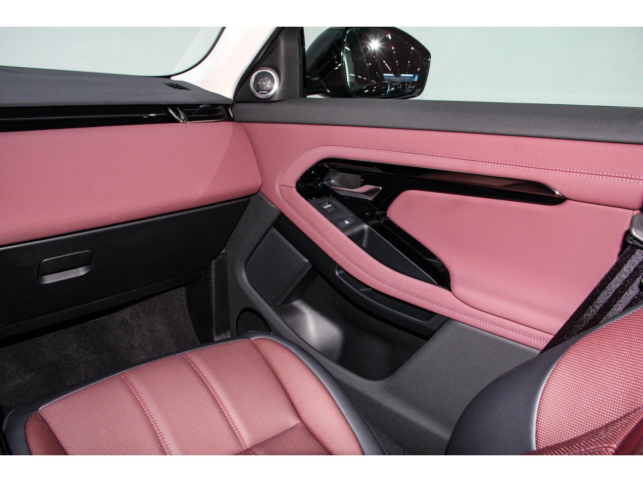 Land Rover Range Rover 2025