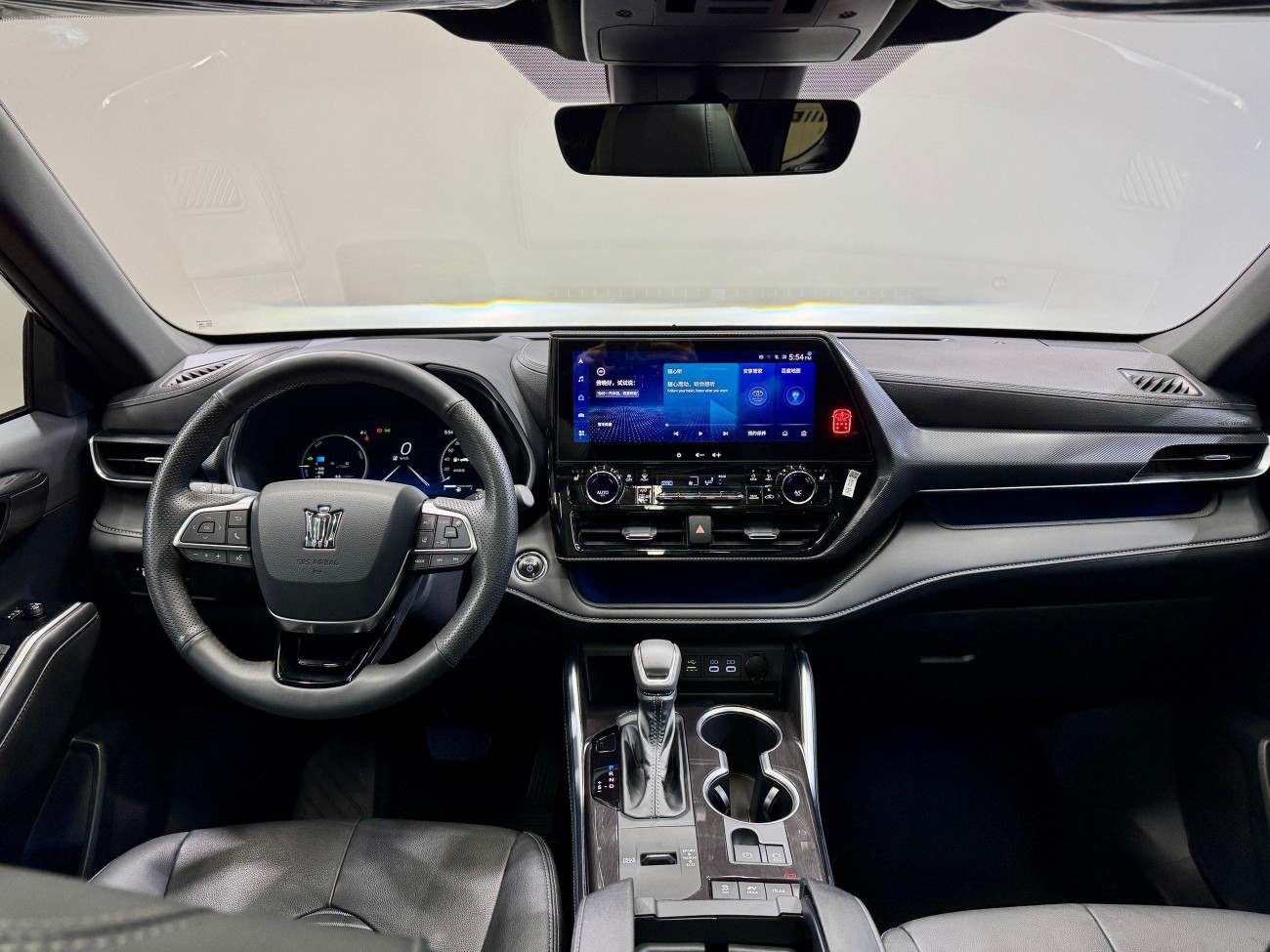 Toyota Crown 2023