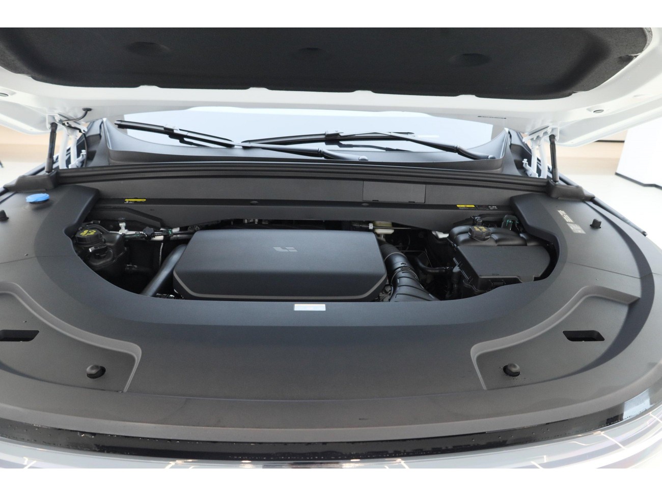 Li Auto L7 2025