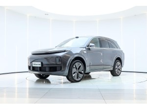 Li Auto L8 2025