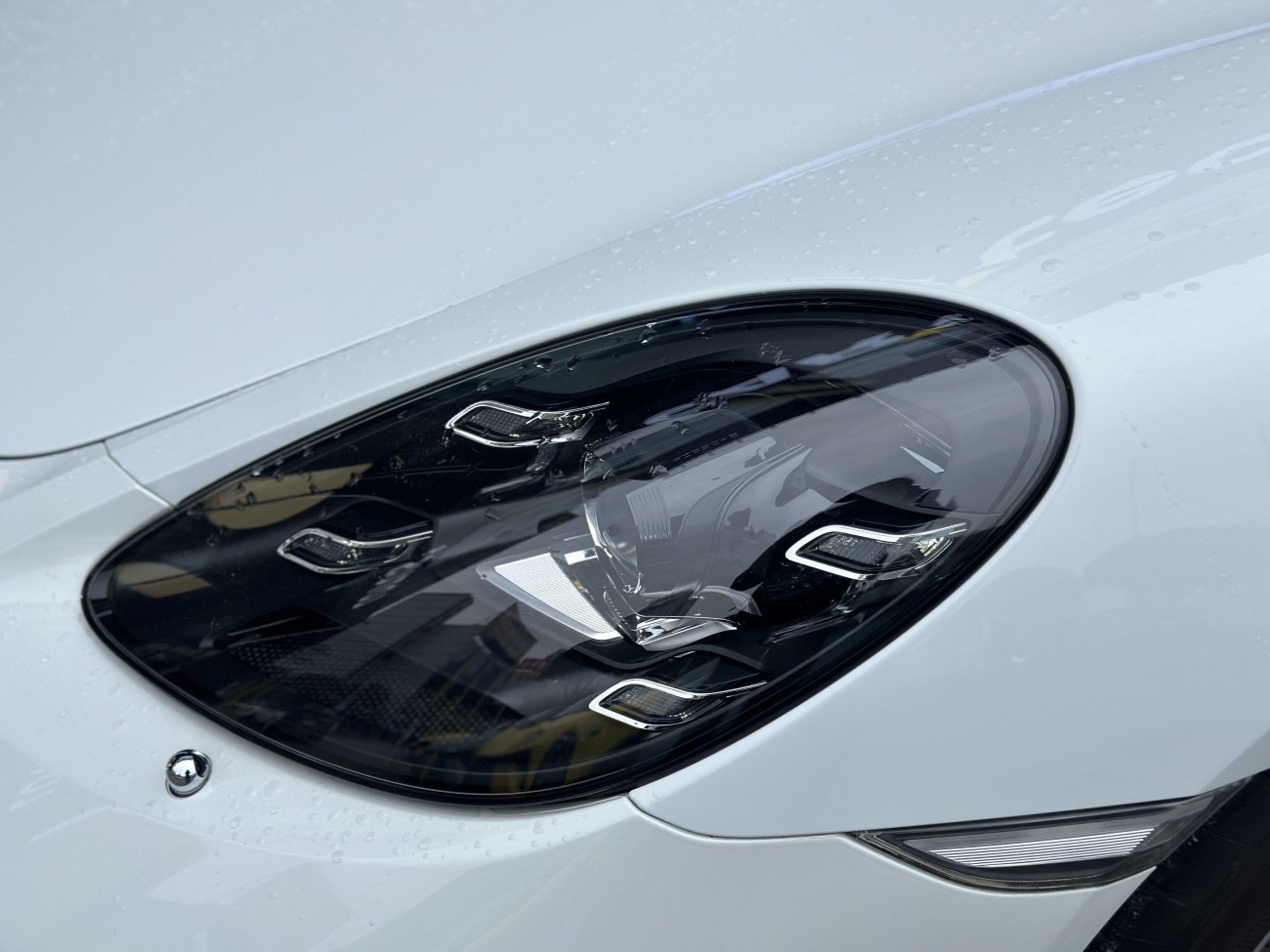 Porsche Cayman 2022