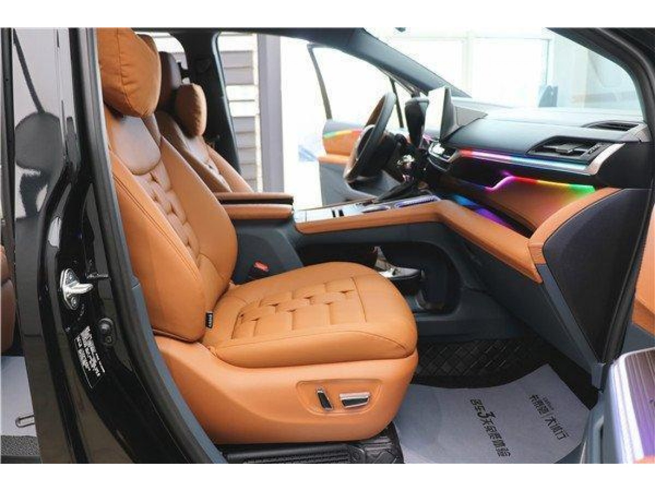Toyota Granvia 2025