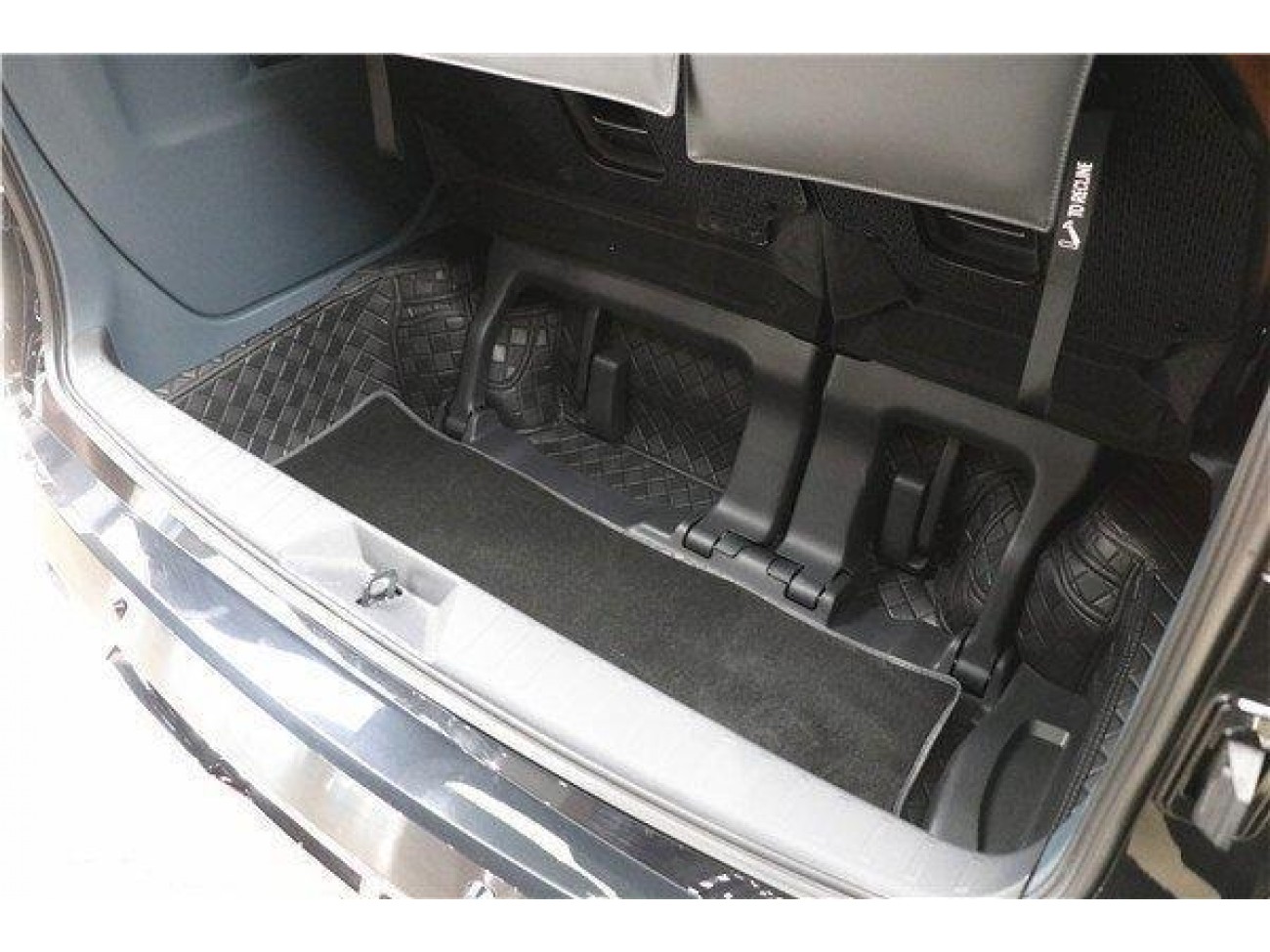 Toyota Granvia 2025