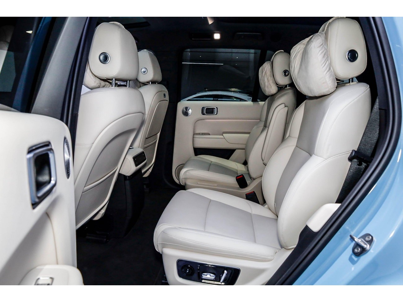 Li Auto L8 2025