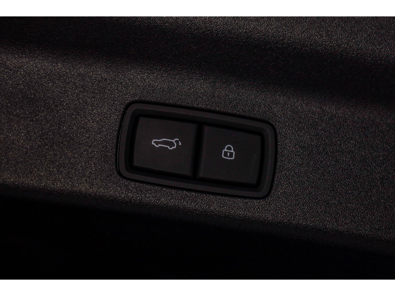 Li Auto L8 2025