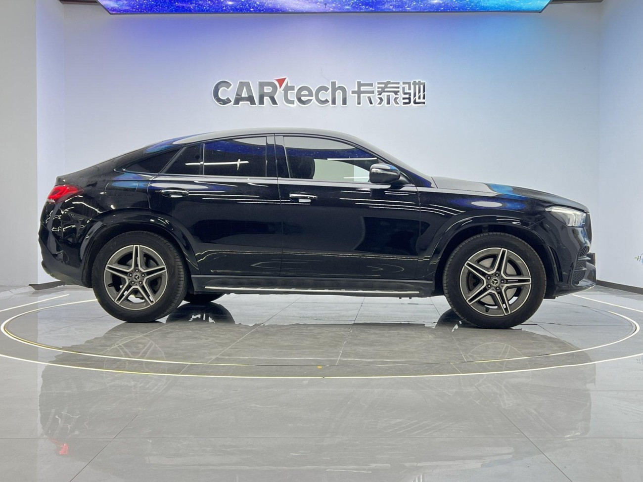 Mercedes-Benz GLE 450 4MATIC 2021