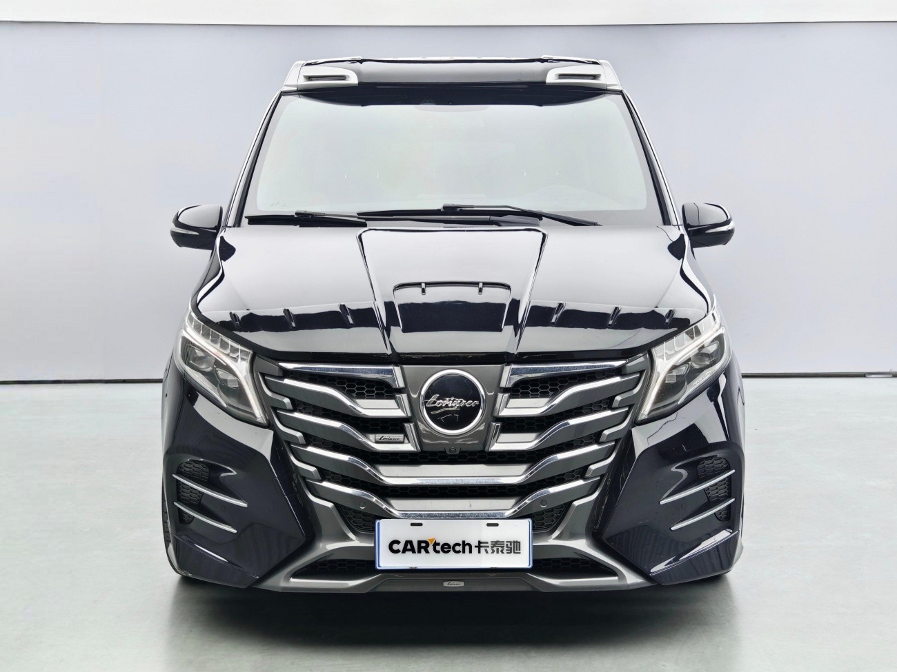 Mercedes-Benz V260L 2023