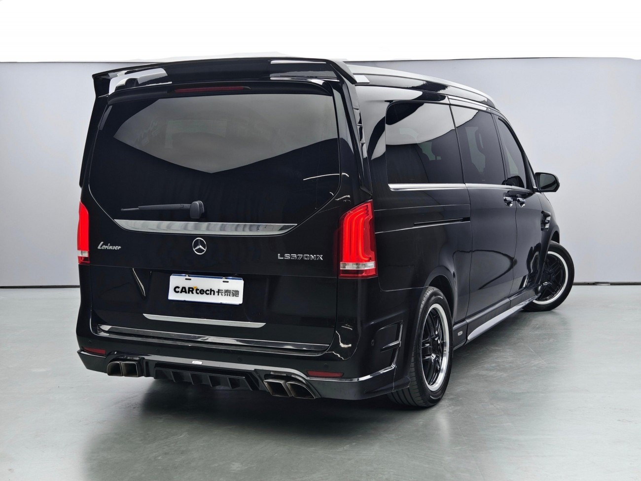 Mercedes-Benz V260L 2023