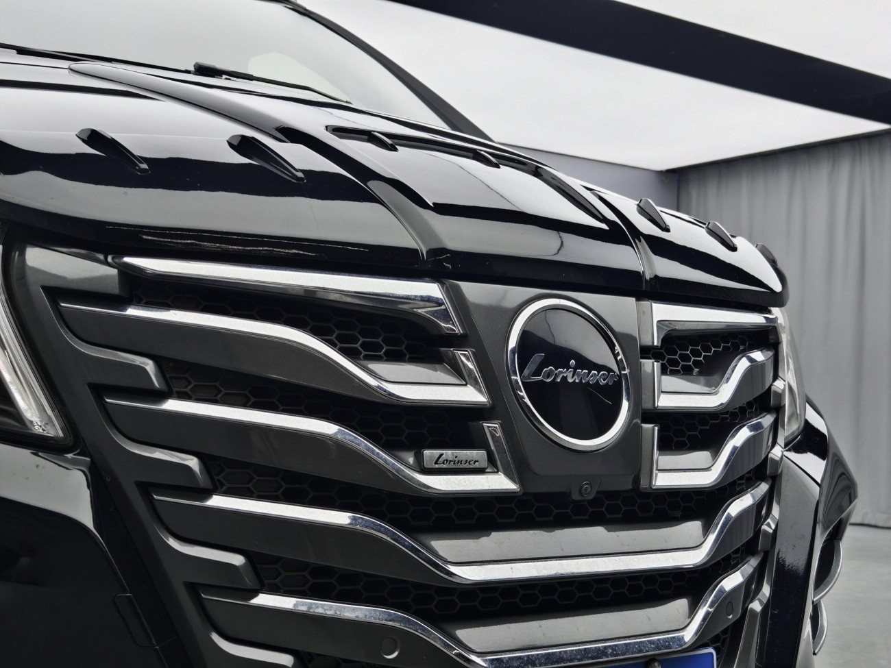 Mercedes-Benz V260L 2023