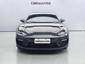 Porsche Panamera 2022