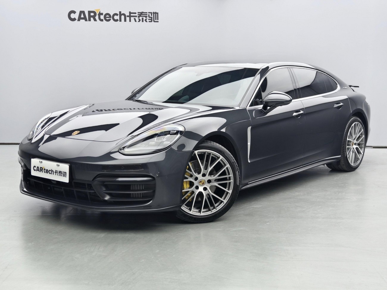 Porsche Panamera 2022