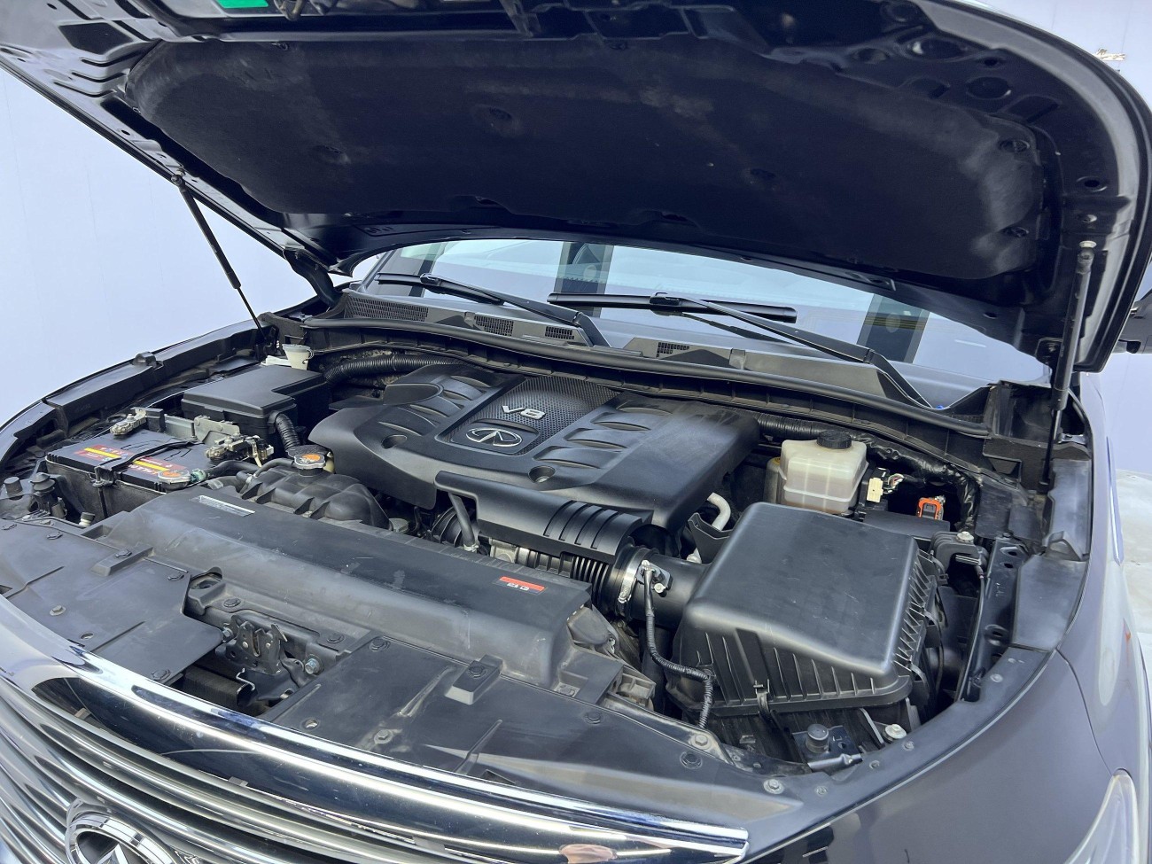 Infiniti QX80 2015