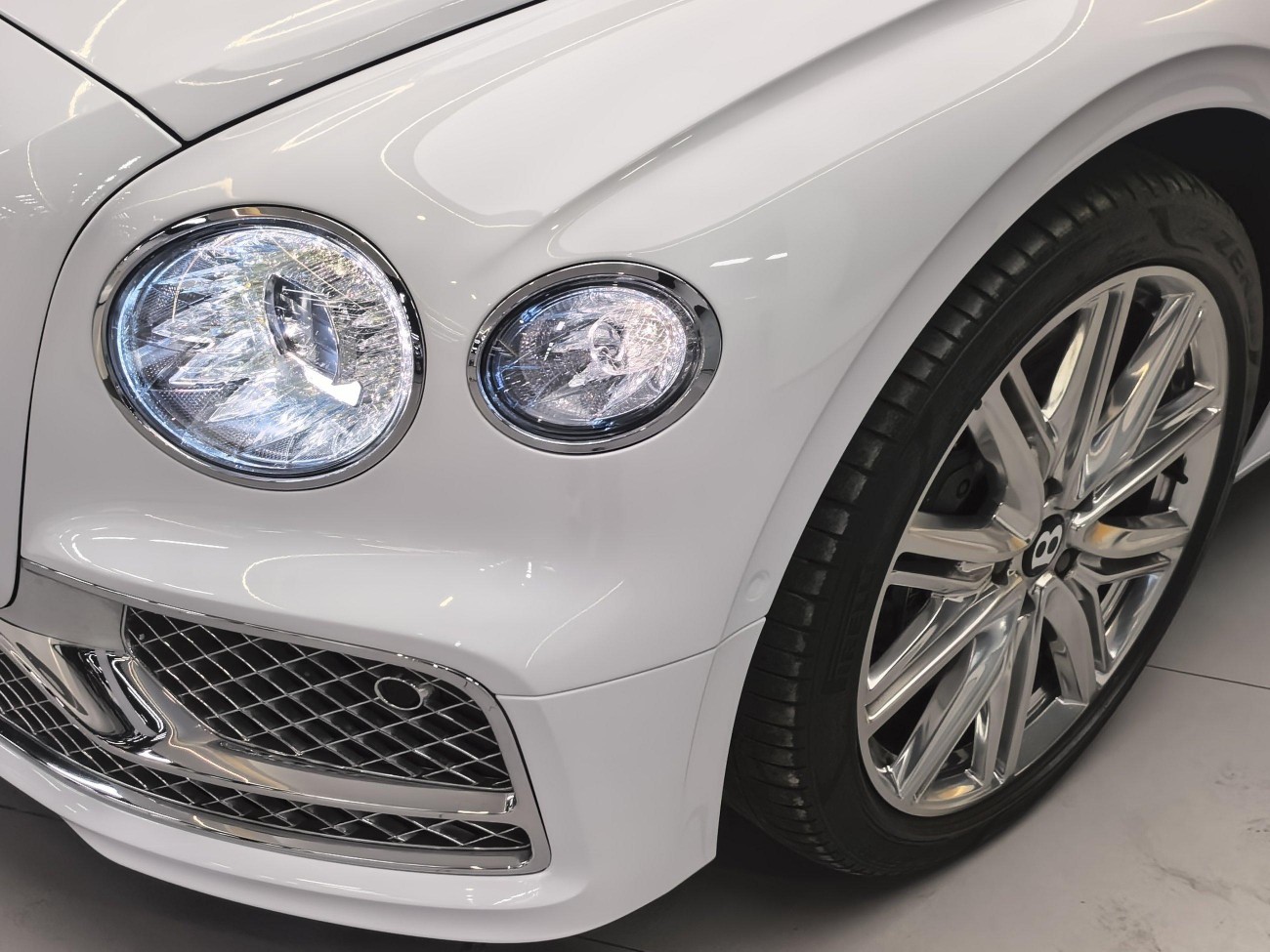 Bentley Flying Spur 2022