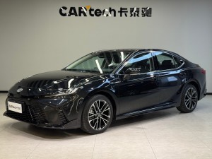 Toyota Camry 2025