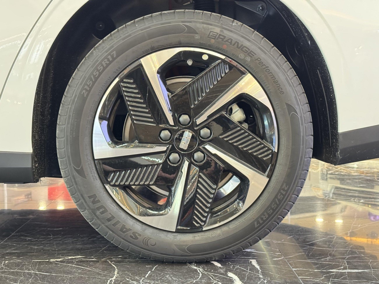 Geely Galaxy Galaxy L6 2025