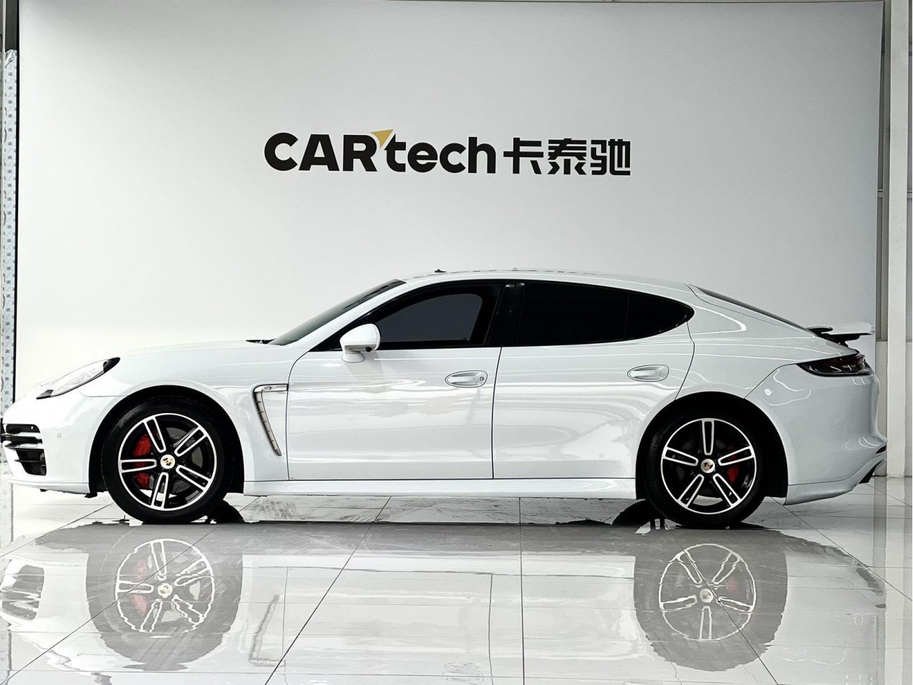 Porsche Panamera 2013