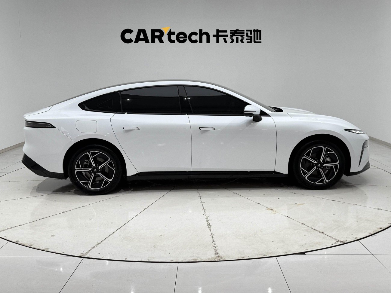 Dongfeng eπ007 2025