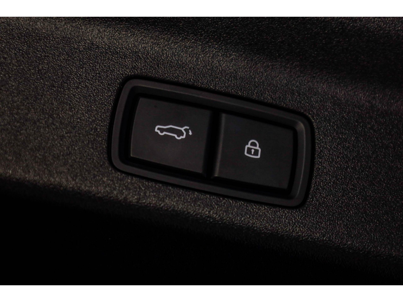 Li Auto L8 2025
