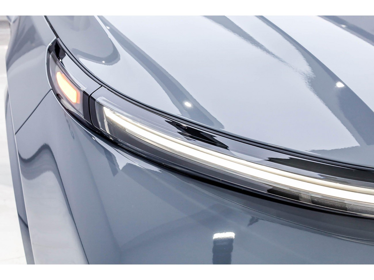 Li Auto L8 2025