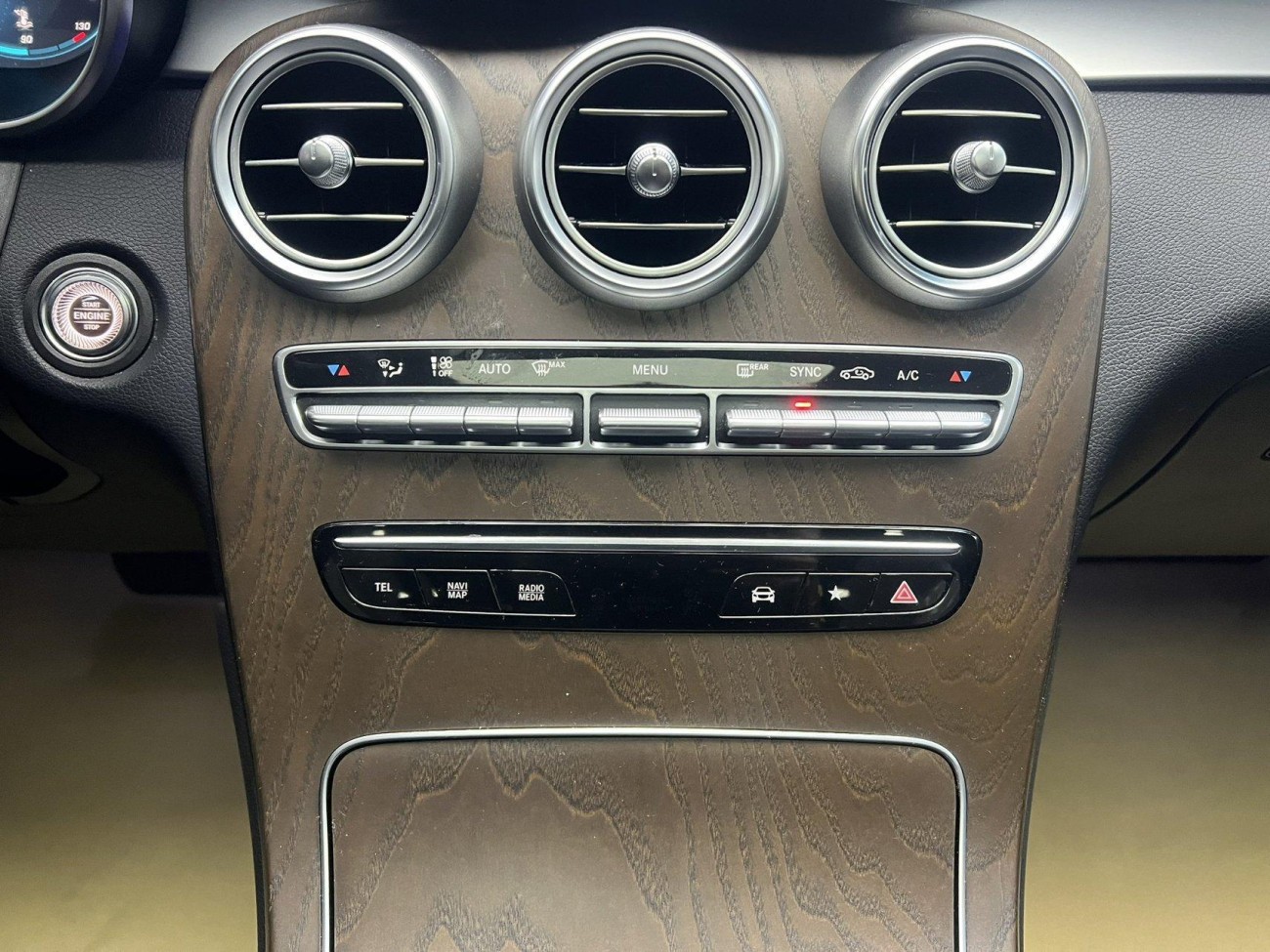 Mercedes-Benz GLC 260 L 2020