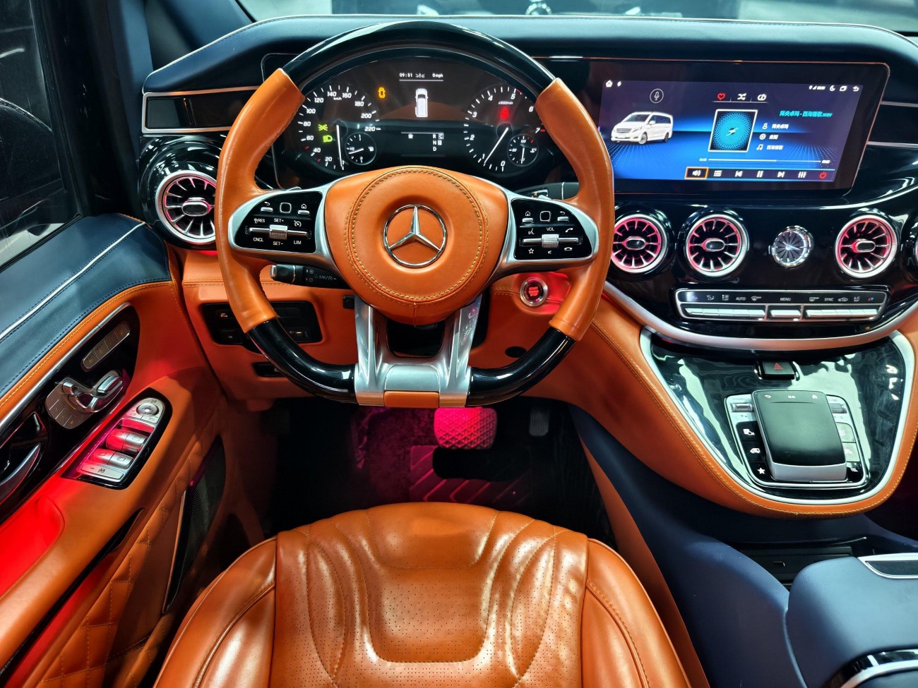 Mercedes-Benz 2023 2023