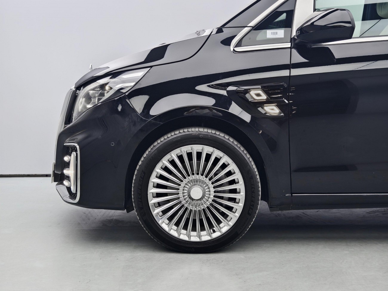 Mercedes-Benz 2023 2023
