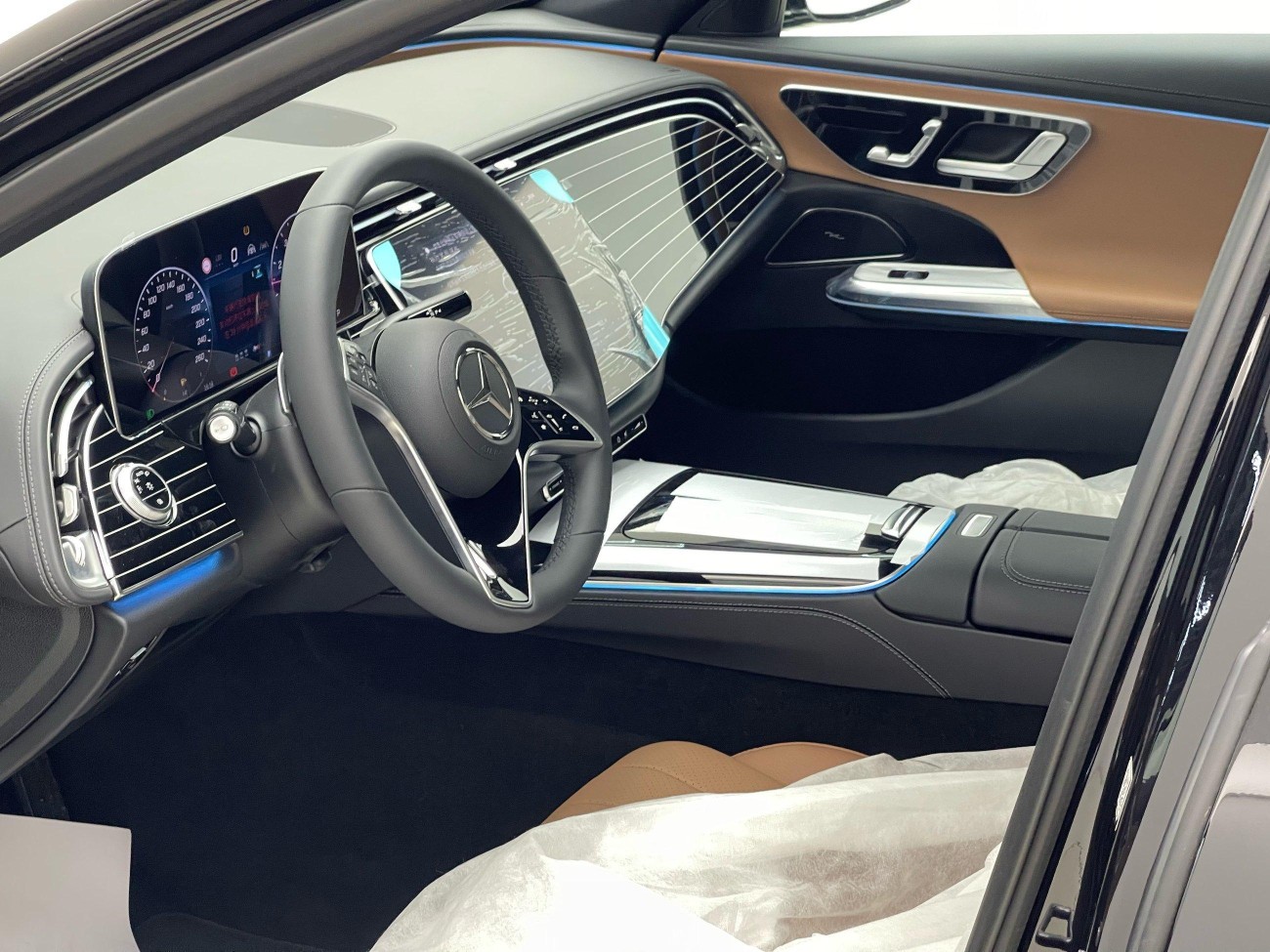 Mercedes-Benz E 260 L 2025
