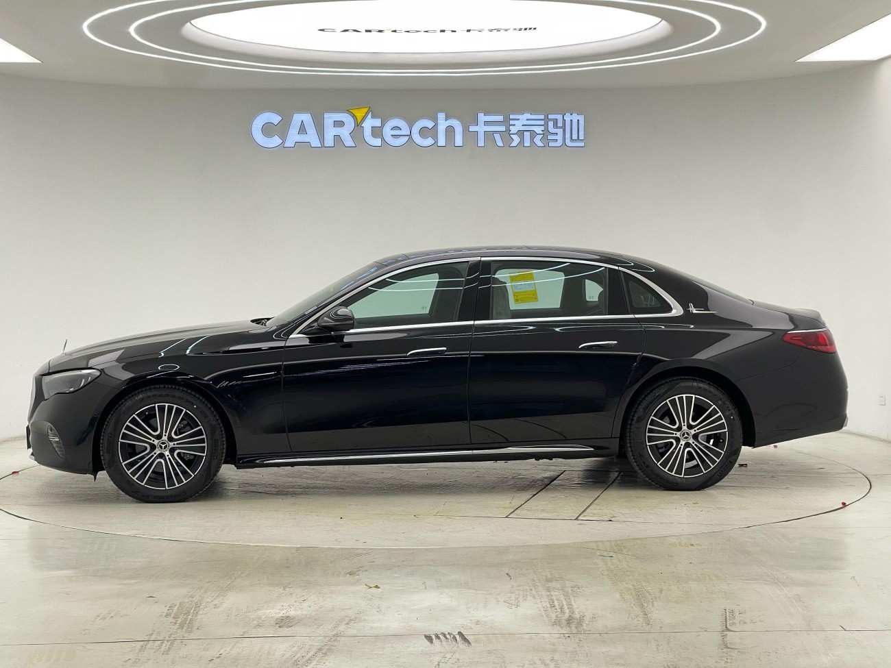 Mercedes-Benz E 260 L 2025