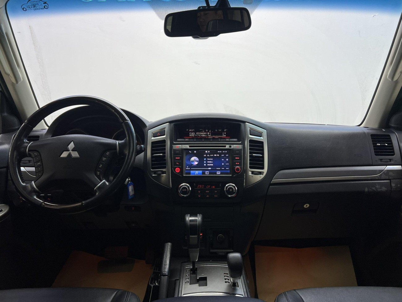 Mitsubishi 2018