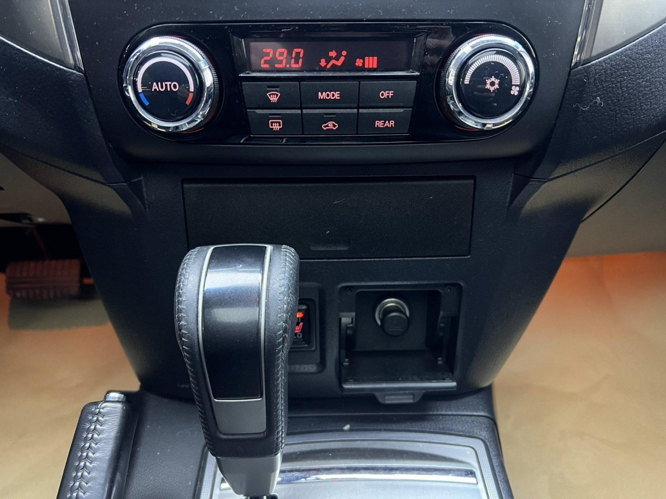 Mitsubishi 2018