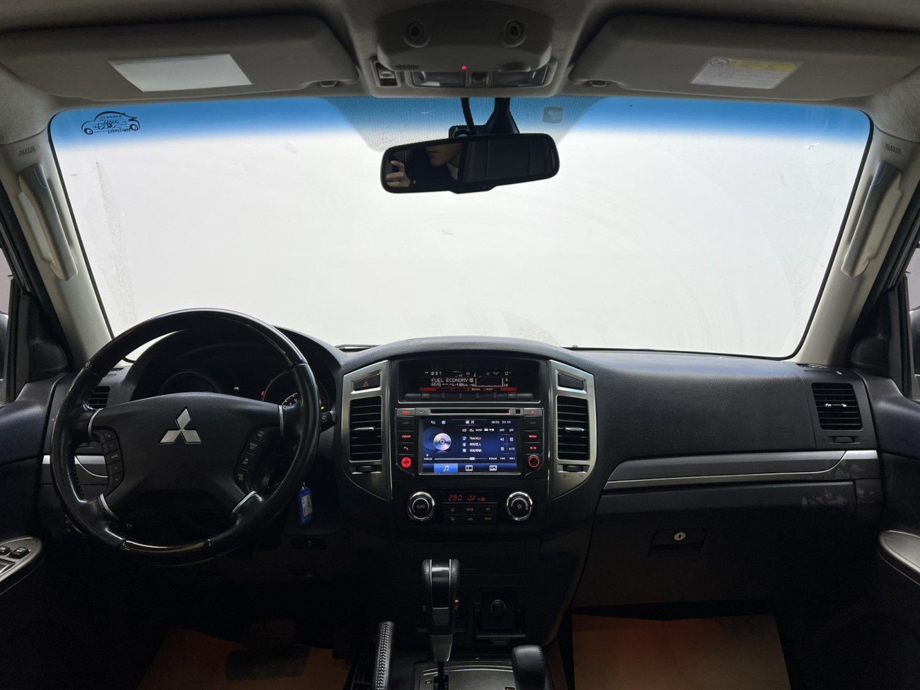 Mitsubishi 2018