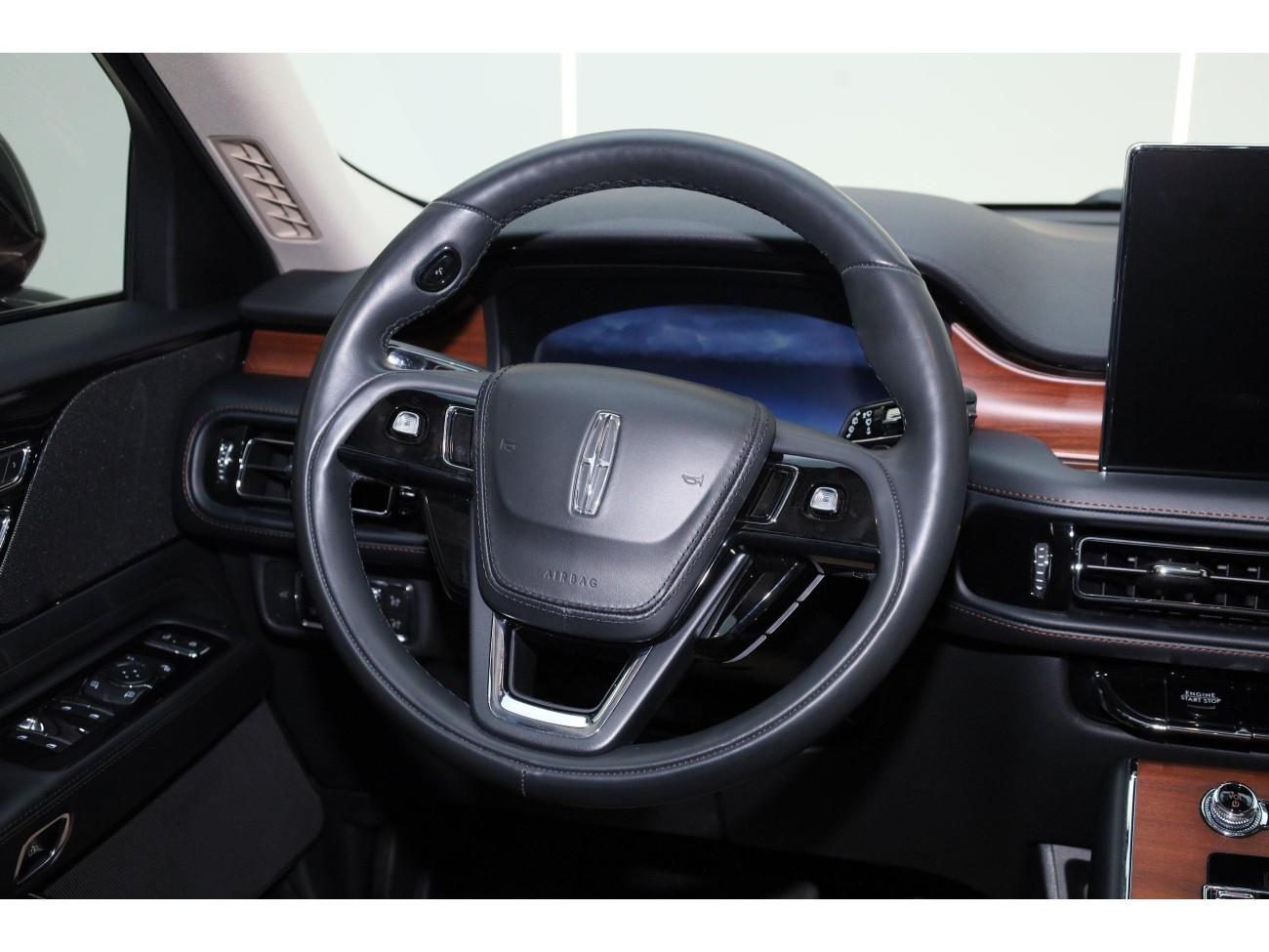 Lincoln Aviator 2024