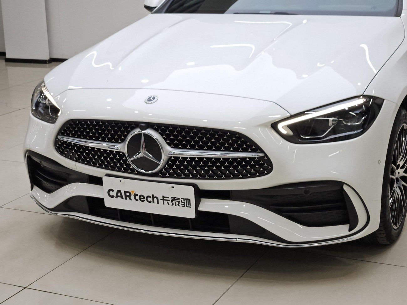 Mercedes-Benz C 260 L 2024
