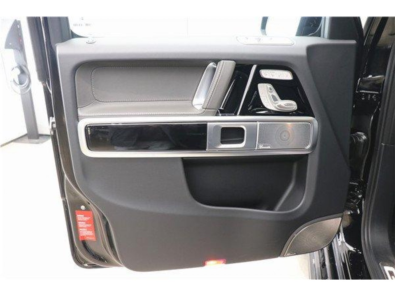 Mercedes-Benz G400d 2025