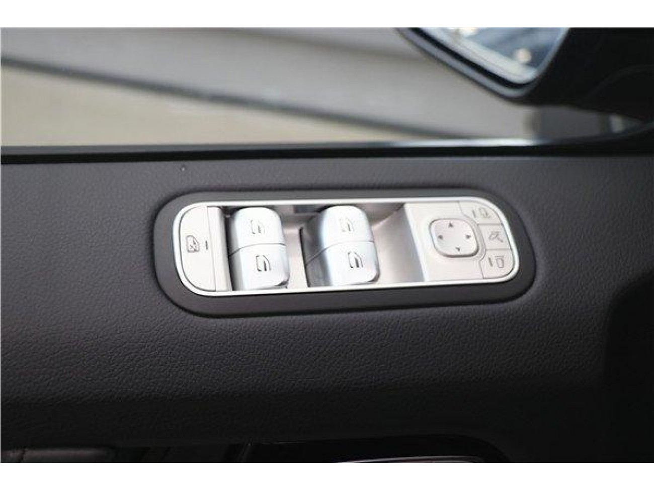 Mercedes-Benz G400d 2025