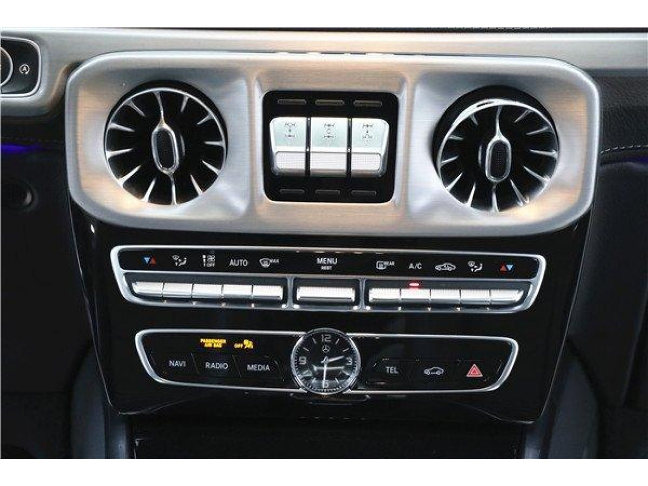 Mercedes-Benz G400d 2025