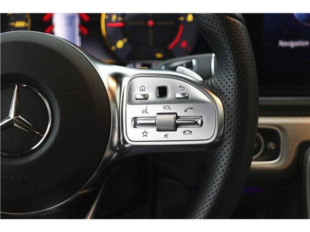 Mercedes-Benz G400d 2025