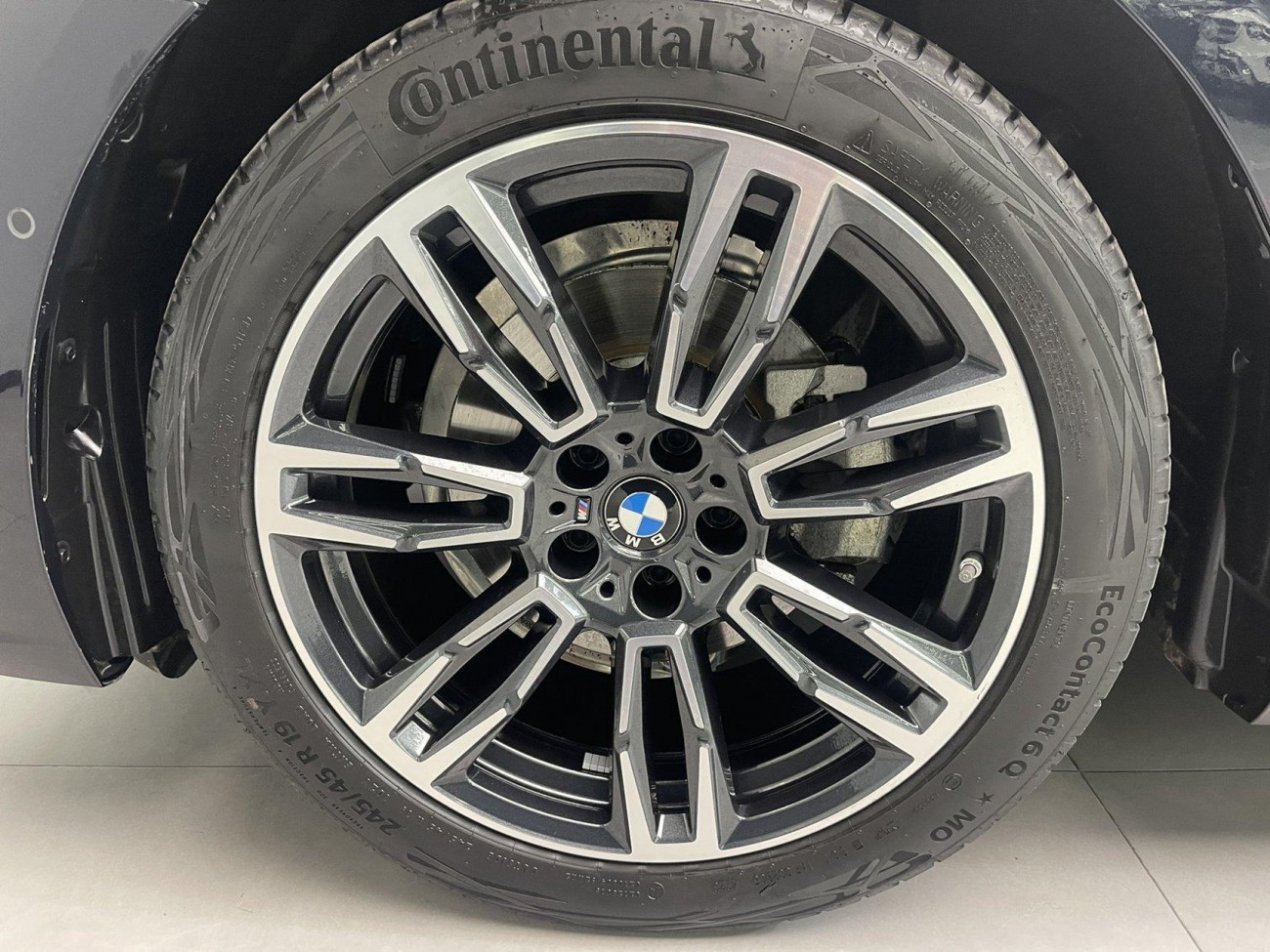 BMW 525i 2024