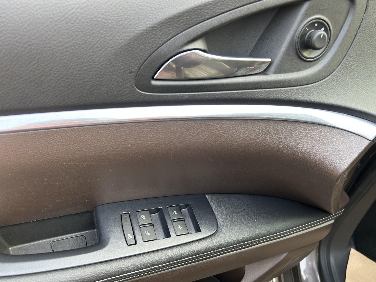 Buick GL8 2023