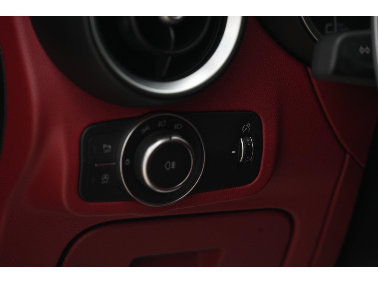 Alfa Romeo Stelvio 2019
