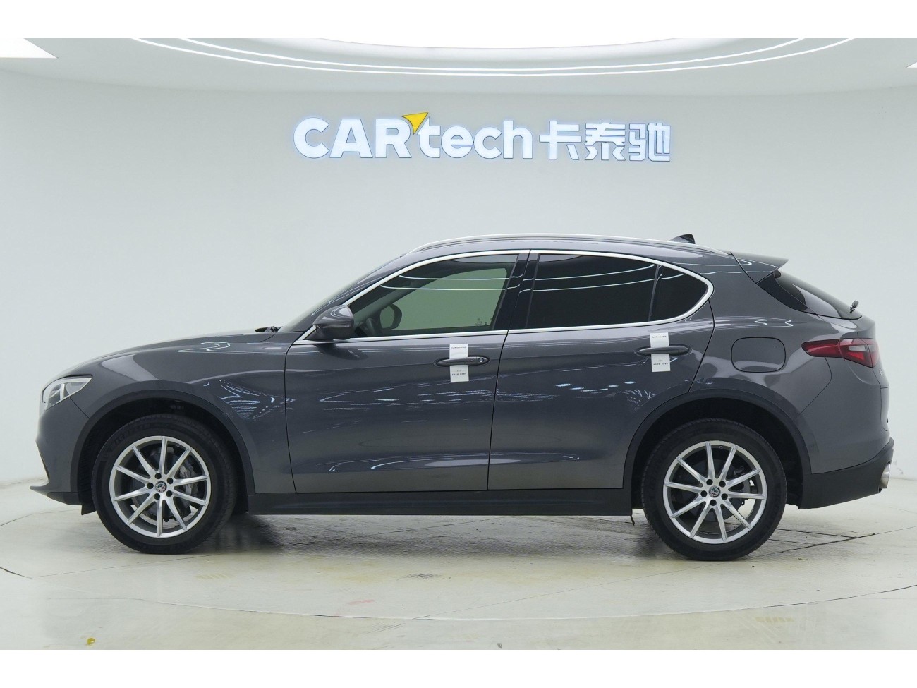 Alfa Romeo Stelvio 2019