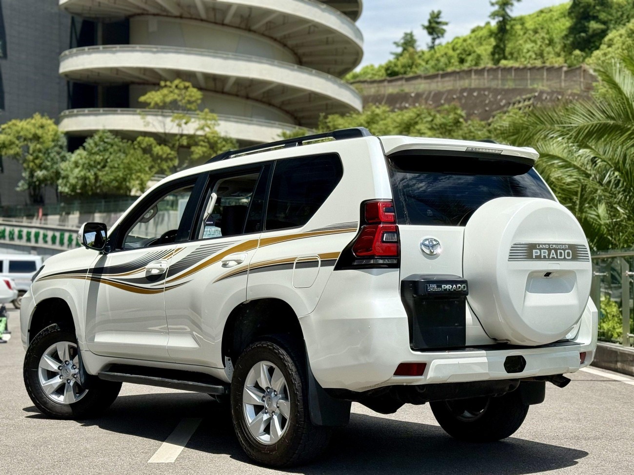 Toyota Prado 2020