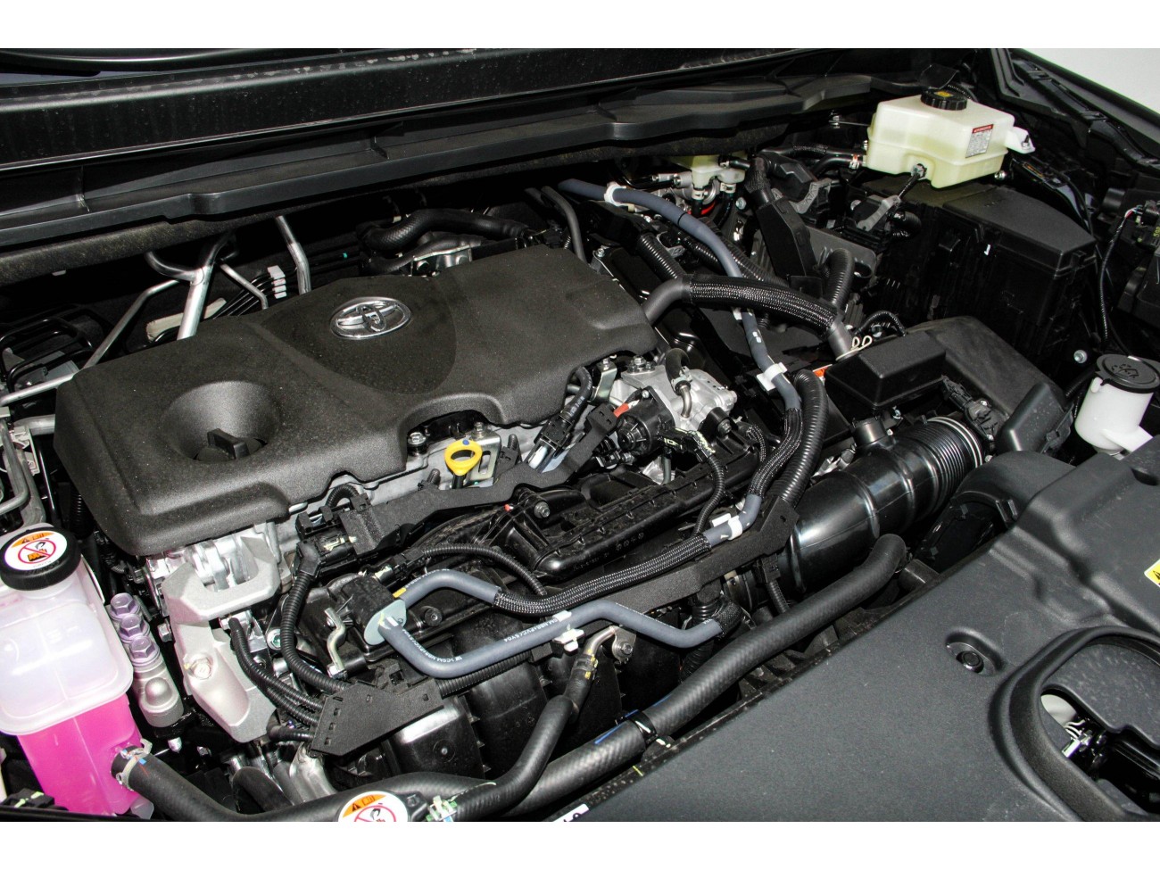 Toyota Granvia 2025