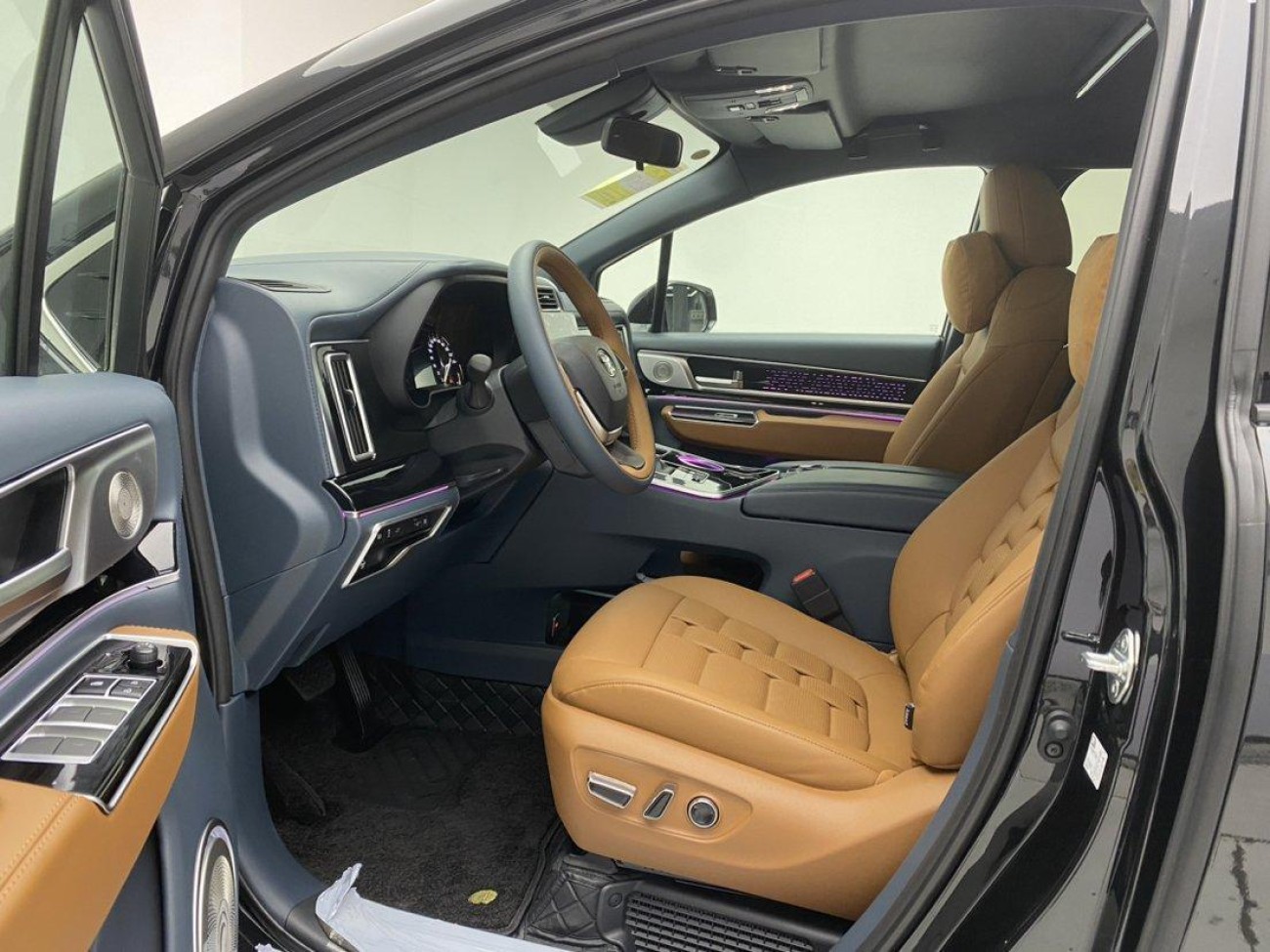 Toyota Granvia 2025