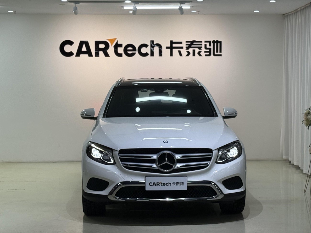 Mercedes-Benz GLC200 4MATIC 2016