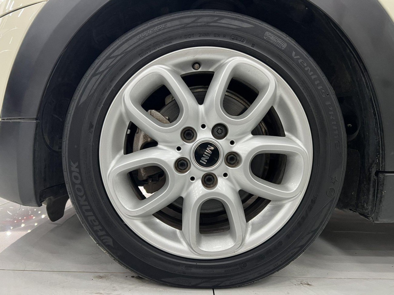 Mini ONE 2019