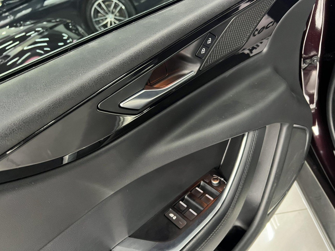 Jaguar XEL 2021