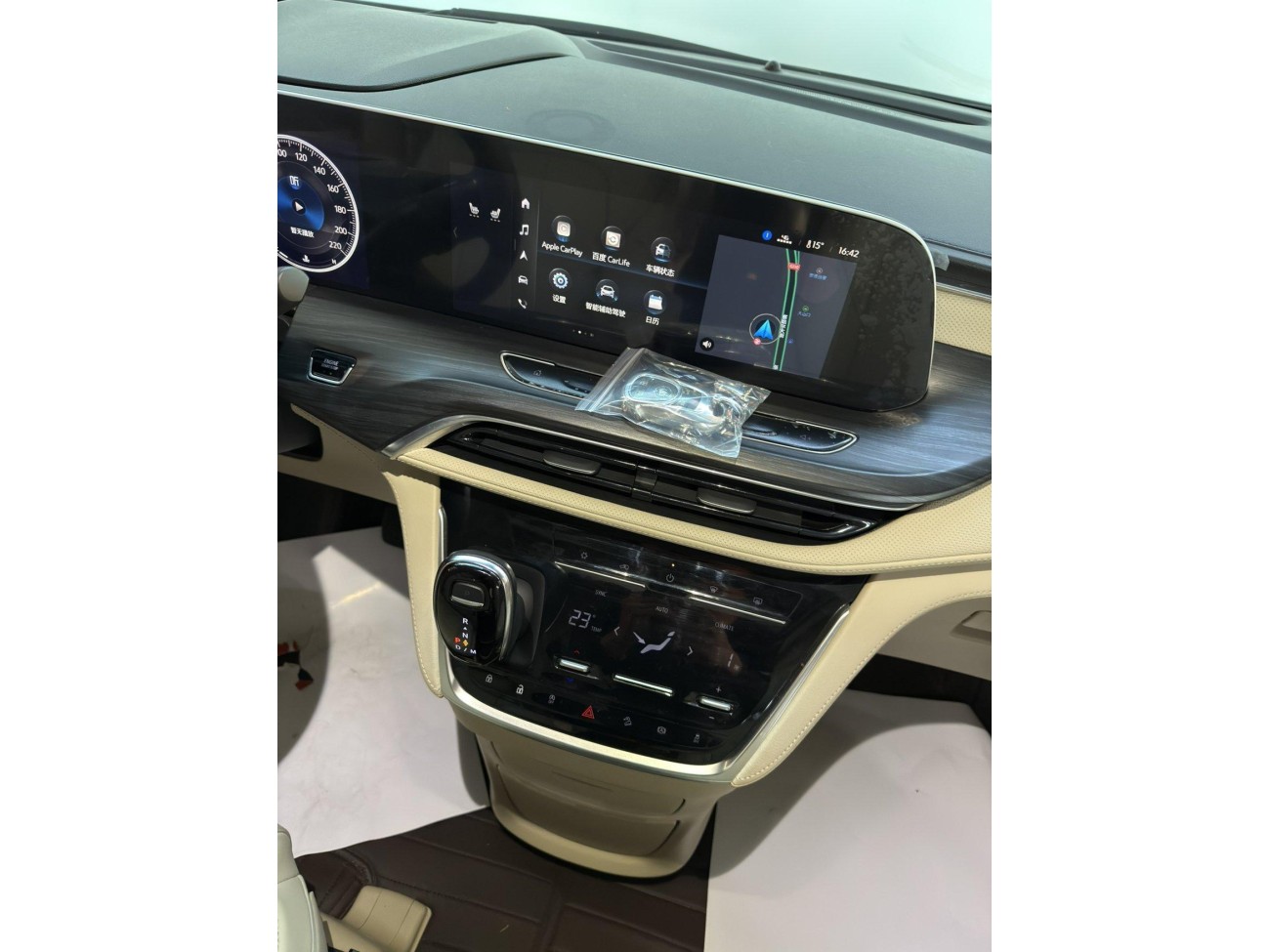 Buick GL8 2023