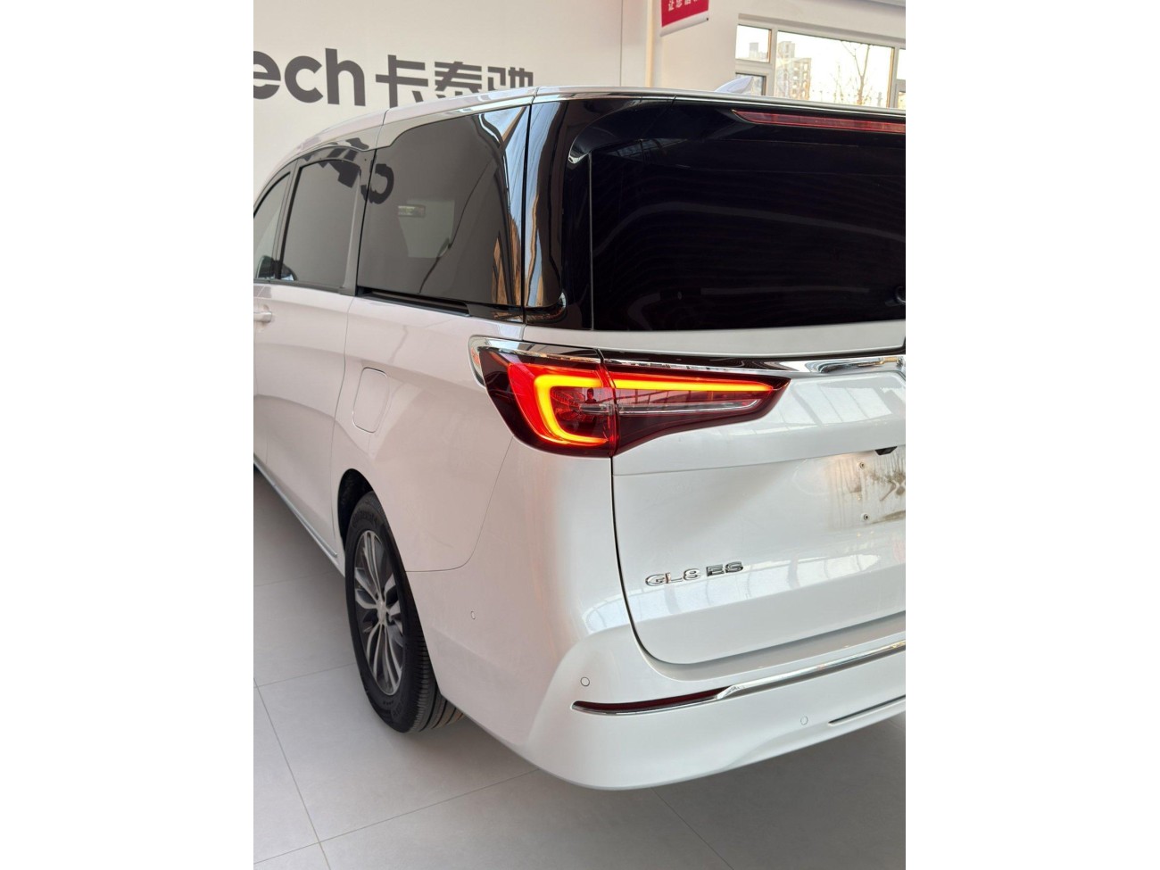 Buick GL8 2023