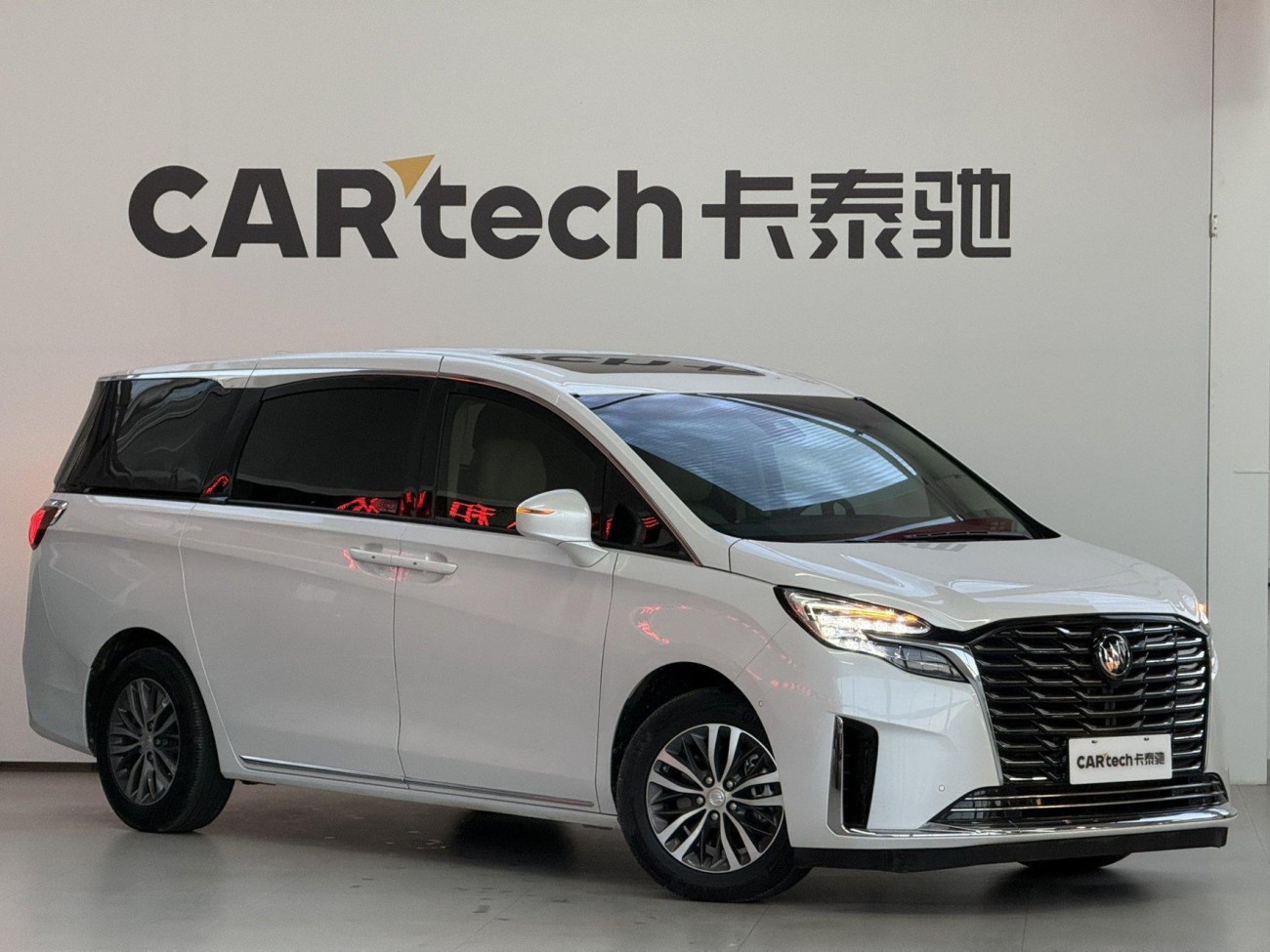 Buick GL8 2023